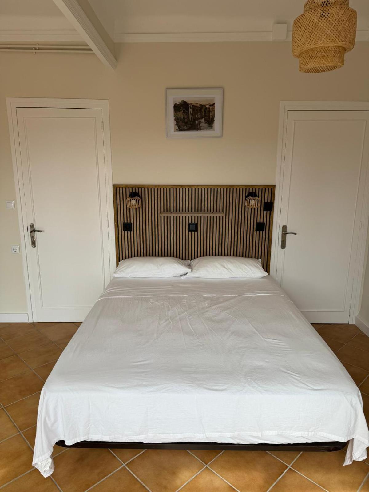 Hostal Restaurant Casa Comaulis La Vajol Kültér fotó