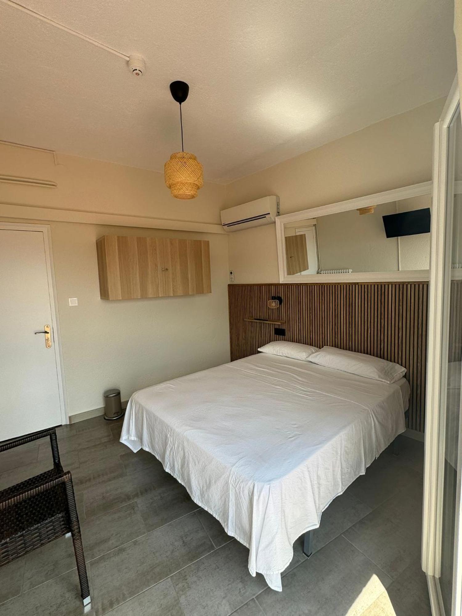 Hostal Restaurant Casa Comaulis La Vajol Kültér fotó