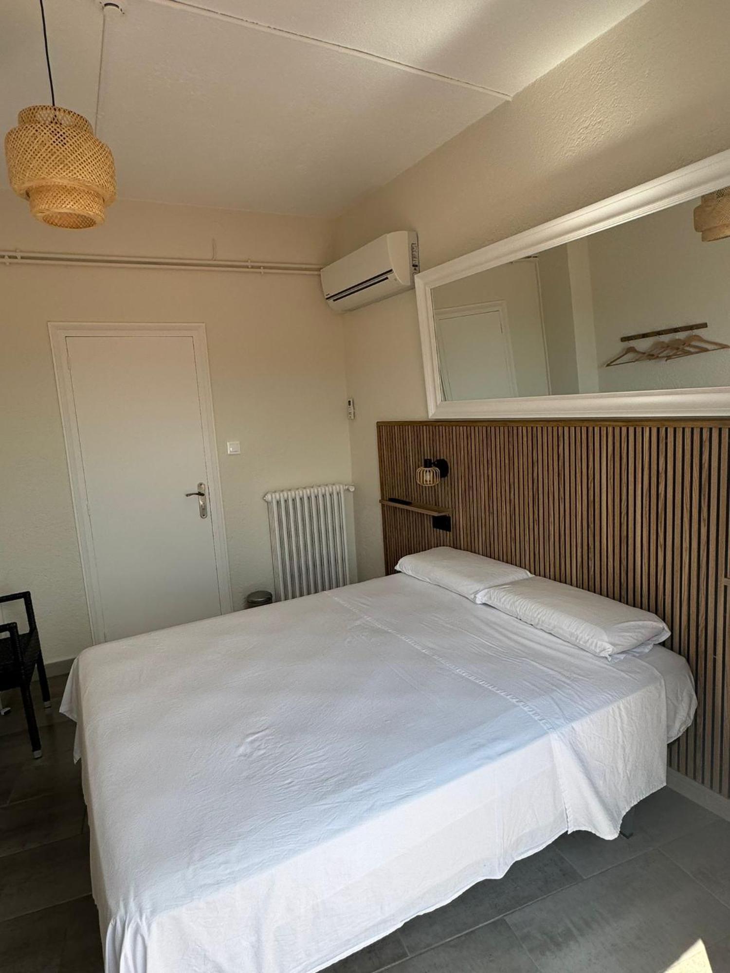 Hostal Restaurant Casa Comaulis La Vajol Kültér fotó